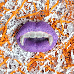 Vampire Teeth Bath Bomb