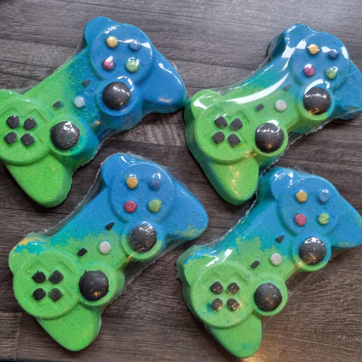 Blue/Green Controller Bath Bomb